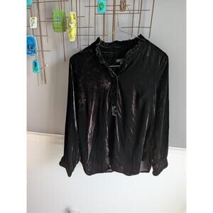 Talbots Women’s Black Velvet Ruffled Mock Neck Blouse Size petite sp